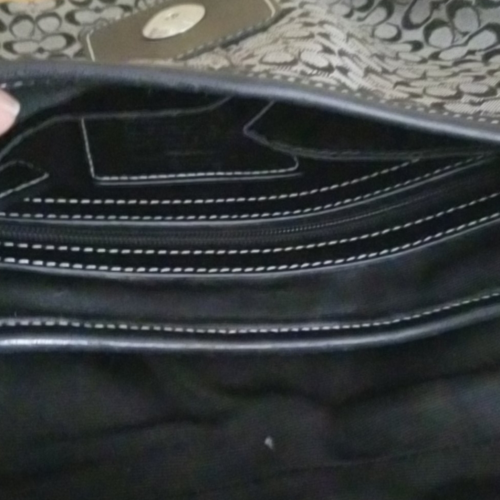Coach Bag - Picture 2 of 3